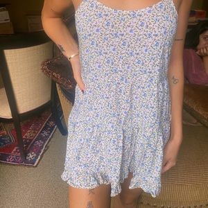 Brandy Melville floral backless dress